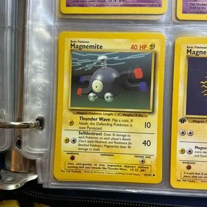 Vintage Magnemite Card